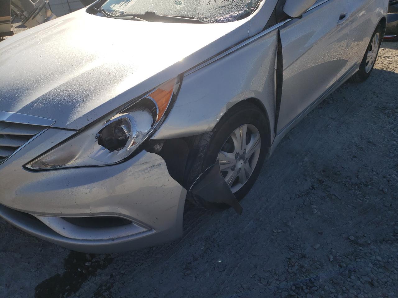 Photo 9 from auction – 2013 HYUNDAI SONATA GLS with VIN 5NPEB4AC3DH534005