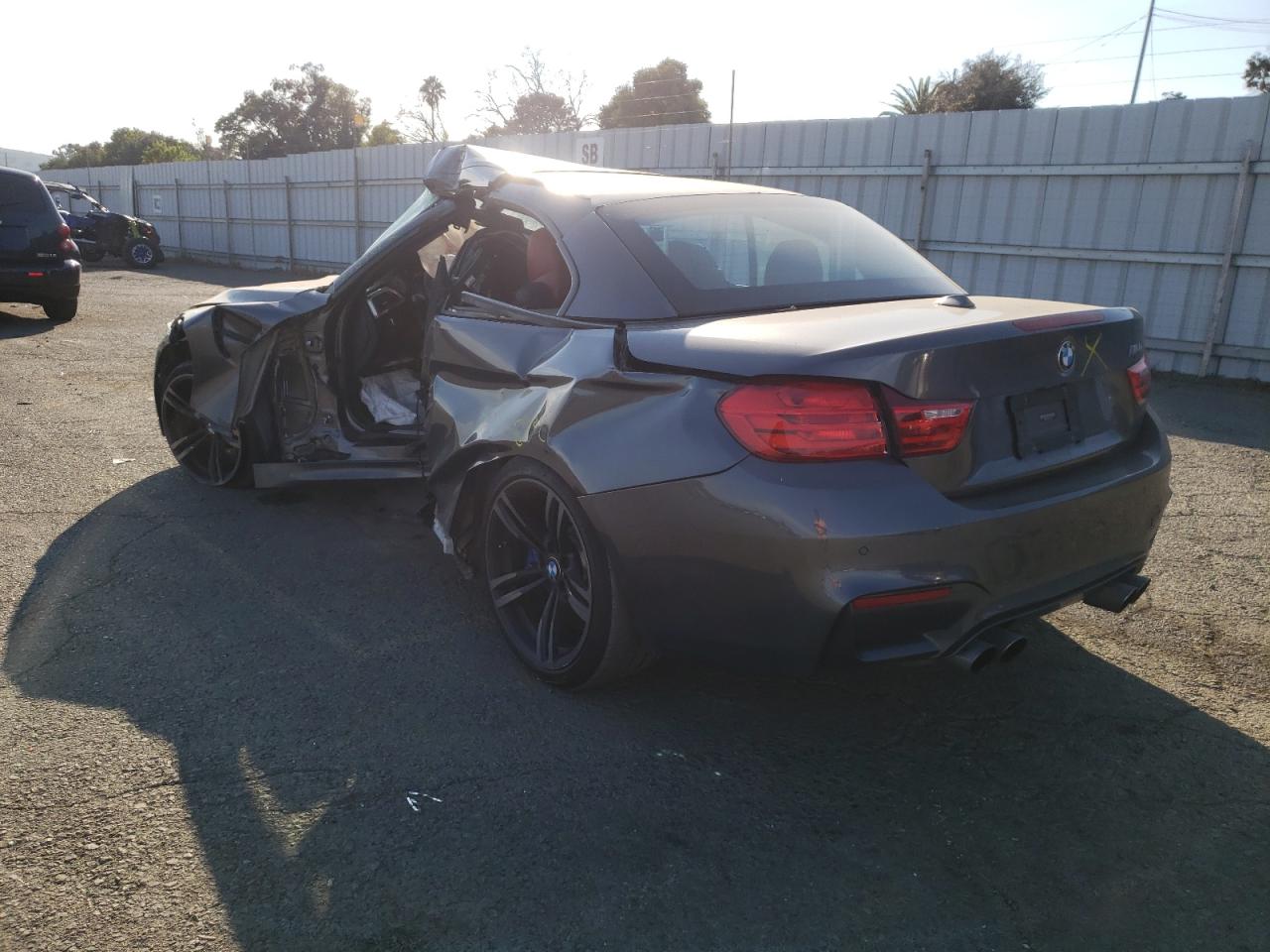 Photo 3 from auction – 2016 BMW M4 with VIN WBS3U9C54GP970070
