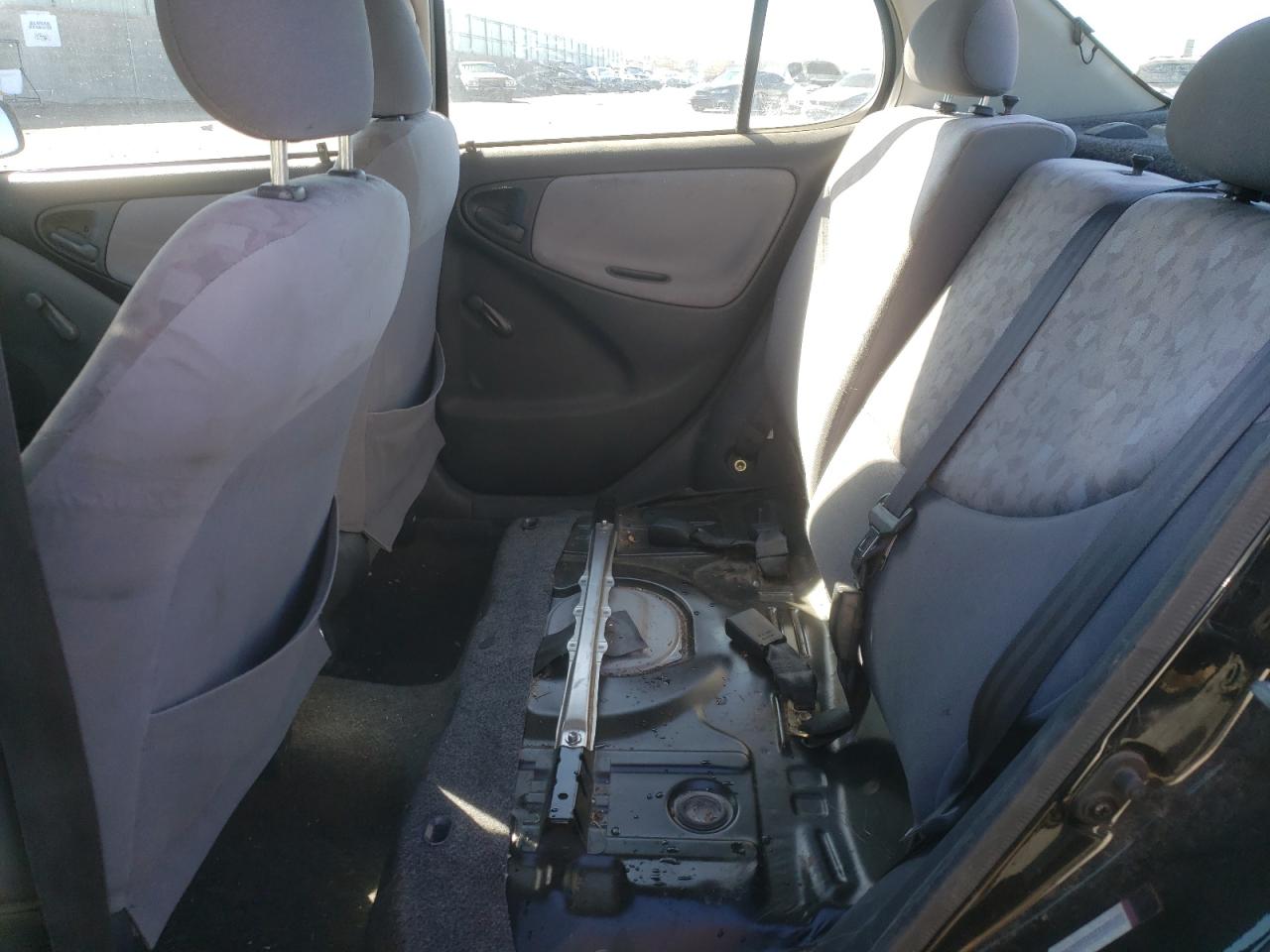Photo 6 from auction – 2001 TOYOTA ECHO with VIN JTDBT123X10167979