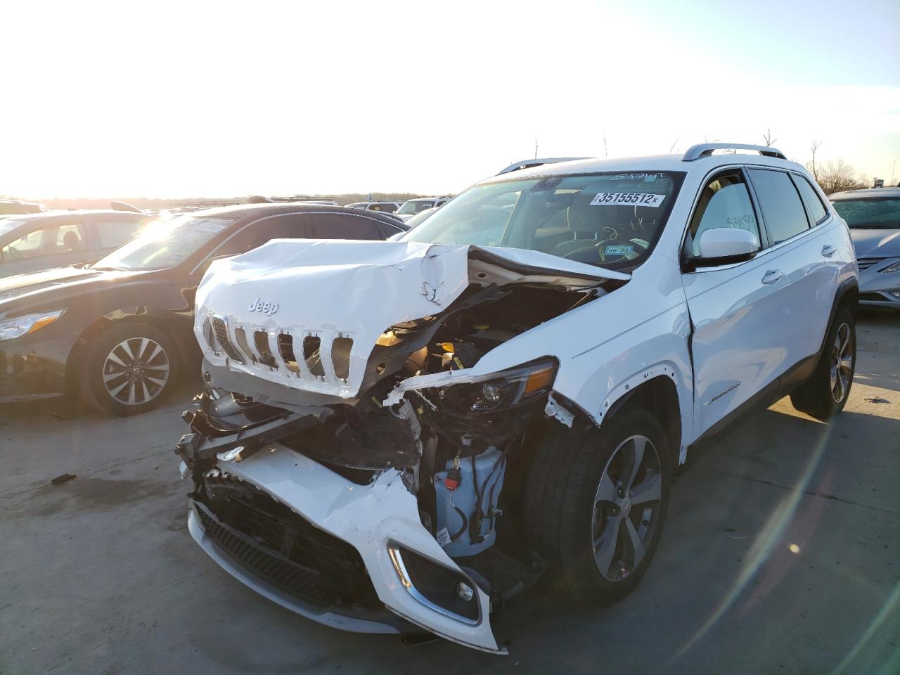 Photo 2 from auction – 2019 JEEP CHEROKEE L with VIN 1C4PJLDB9KD356984