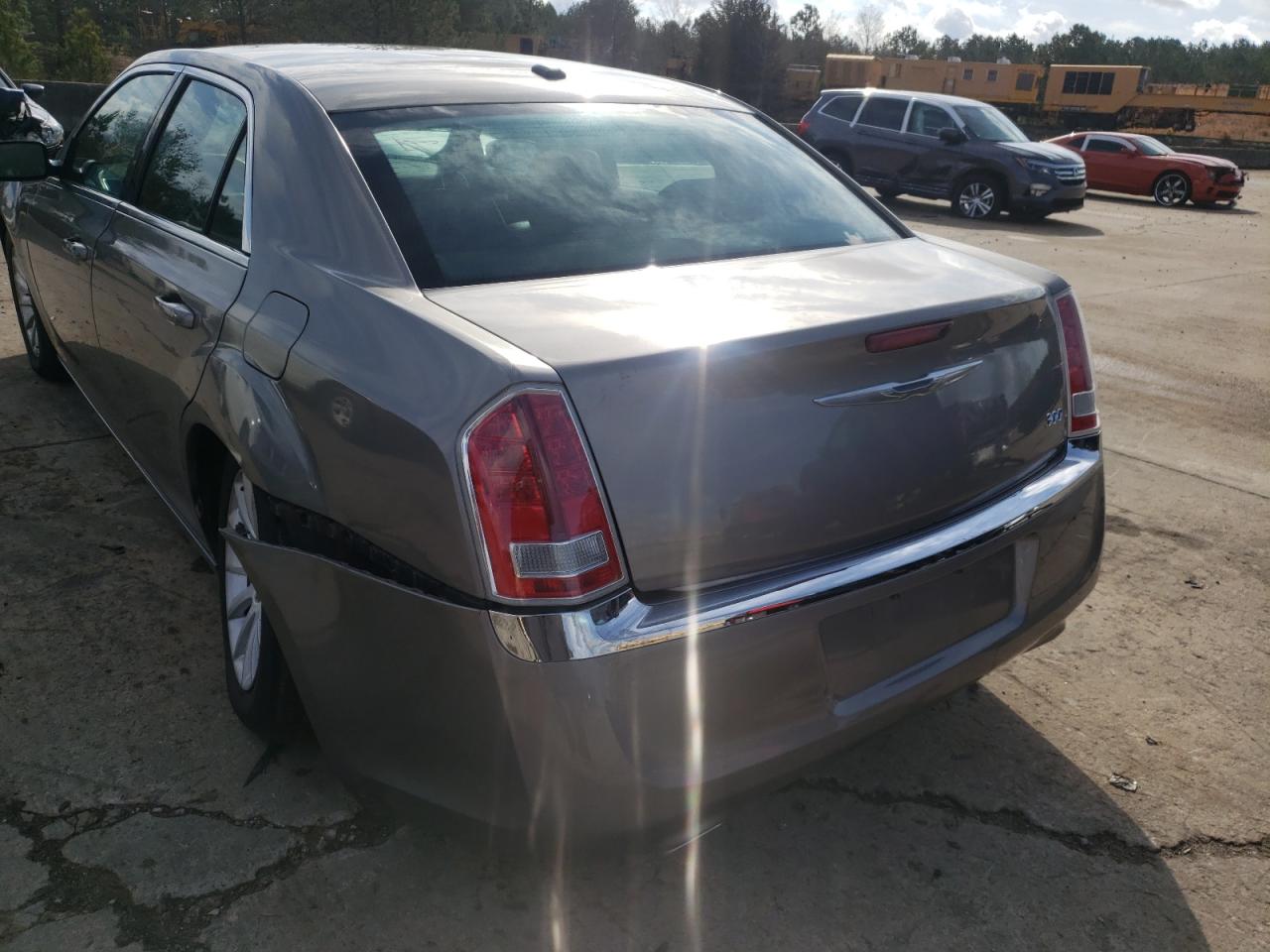 Photo 3 from auction – 2014 CHRYSLER 300 with VIN 2C3CCAAG2EH199856