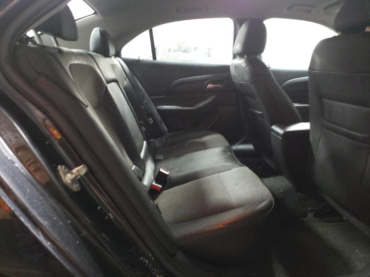 Photo 6 from auction – 2014 CHEVROLET MALIBU 1LT with VIN 1G11C5SL2EF252362