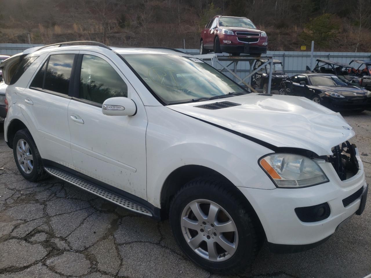 MERCEDES-BENZ ML350 2007 with VIN 4JGBB86E27A215979 - Photo from auction