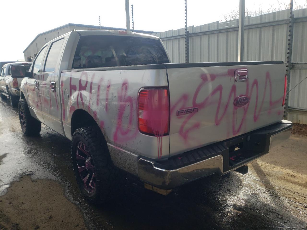 Photo 3 from auction – 2007 FORD F150 SUPER with VIN 1FTRW12W07KD36081