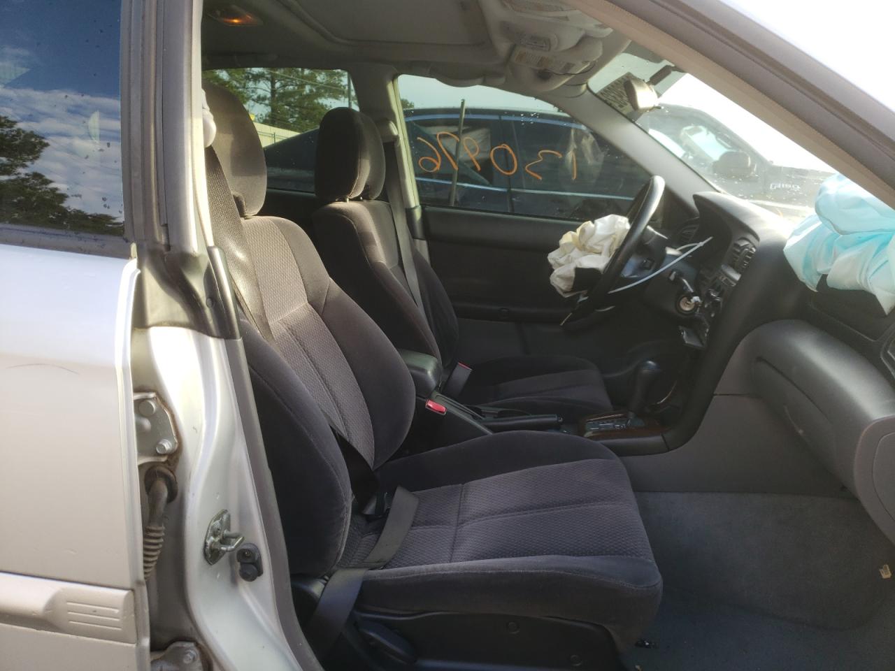Photo 5 from auction – 2003 SUBARU LEGACY L with VIN 4S3BE635837201368