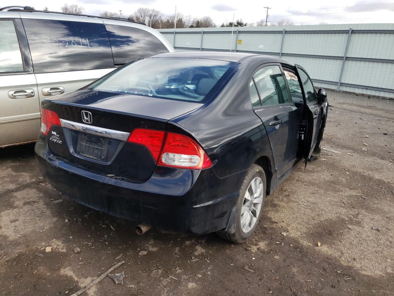 Photo 4 from auction – 2010 HONDA CIVIC EXL with VIN 2HGFA1F92AH515308