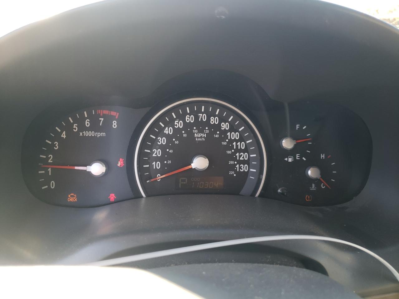 Photo 8 from auction – 2014 KIA SEDONA EX with VIN KNDMH4C74E6535685