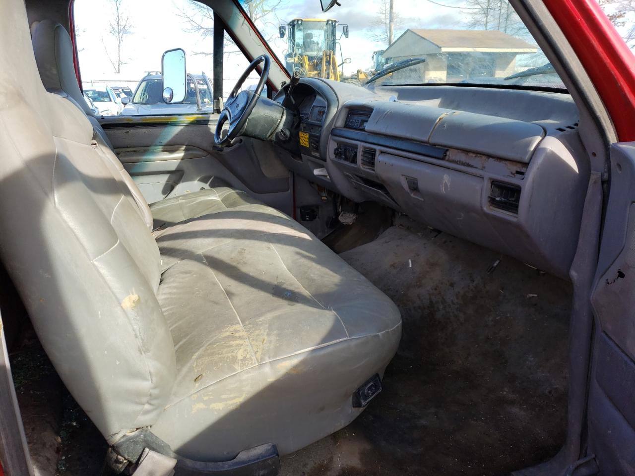 Photo 5 from auction – 1997 FORD F SUPER DU with VIN 1FDLF47F9VEC51084