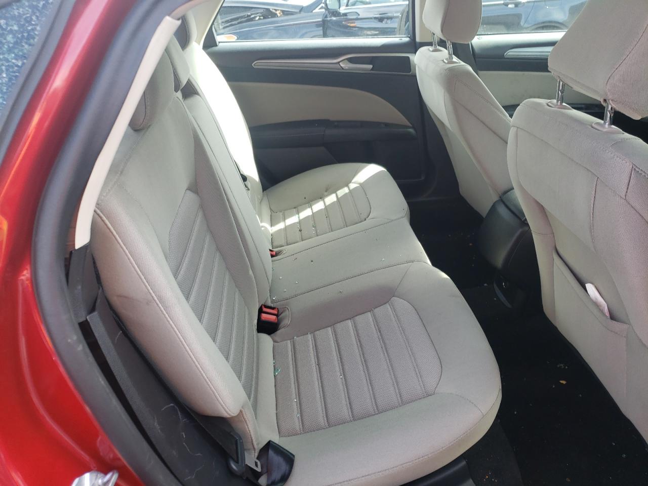 Photo 6 from auction – 2020 FORD FUSION S with VIN 3FA6P0G73LR105053