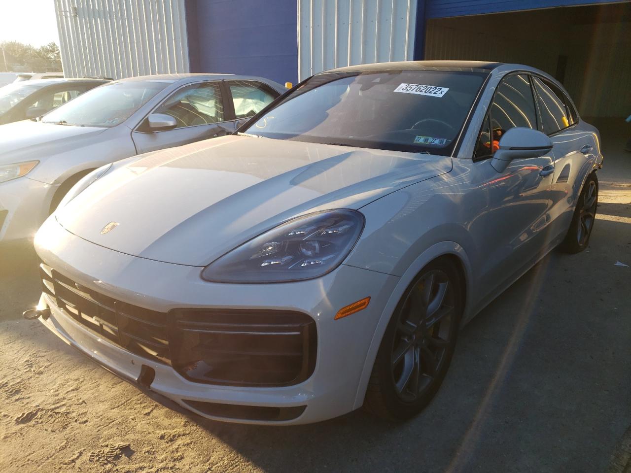 Photo 2 from auction – 2021 PORSCHE CAYENNE TU with VIN WP1BF2AY1MDA51303