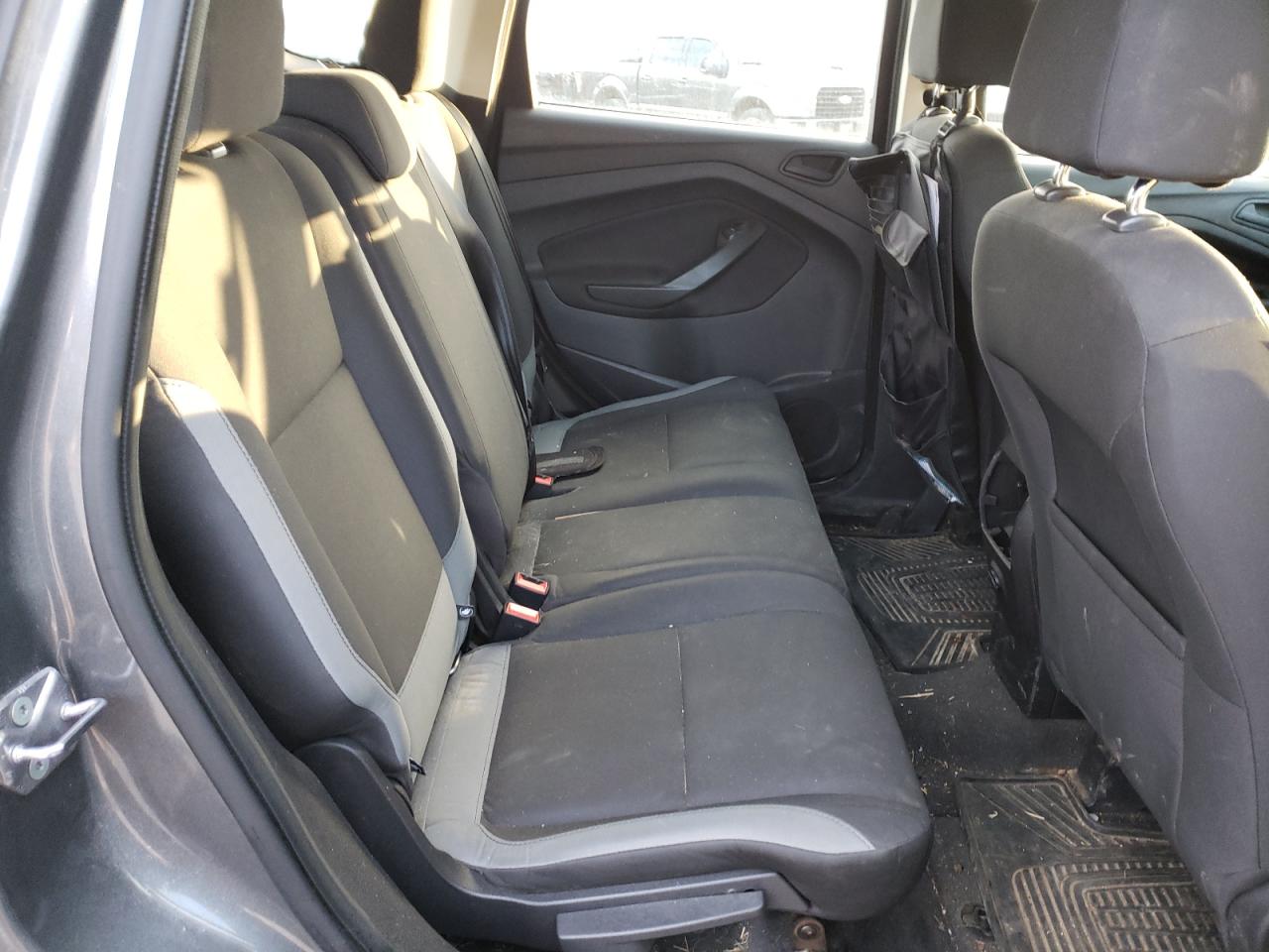Photo 6 from auction – 2013 FORD ESCAPE S with VIN 1FMCU0F77DUA39099