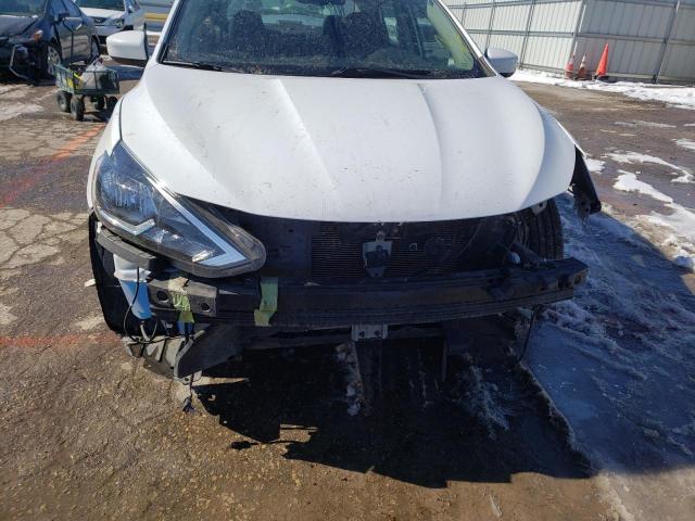 Photo 9 from auction – 2016 NISSAN SENTRA S with VIN 3N1AB7AP4GL636553