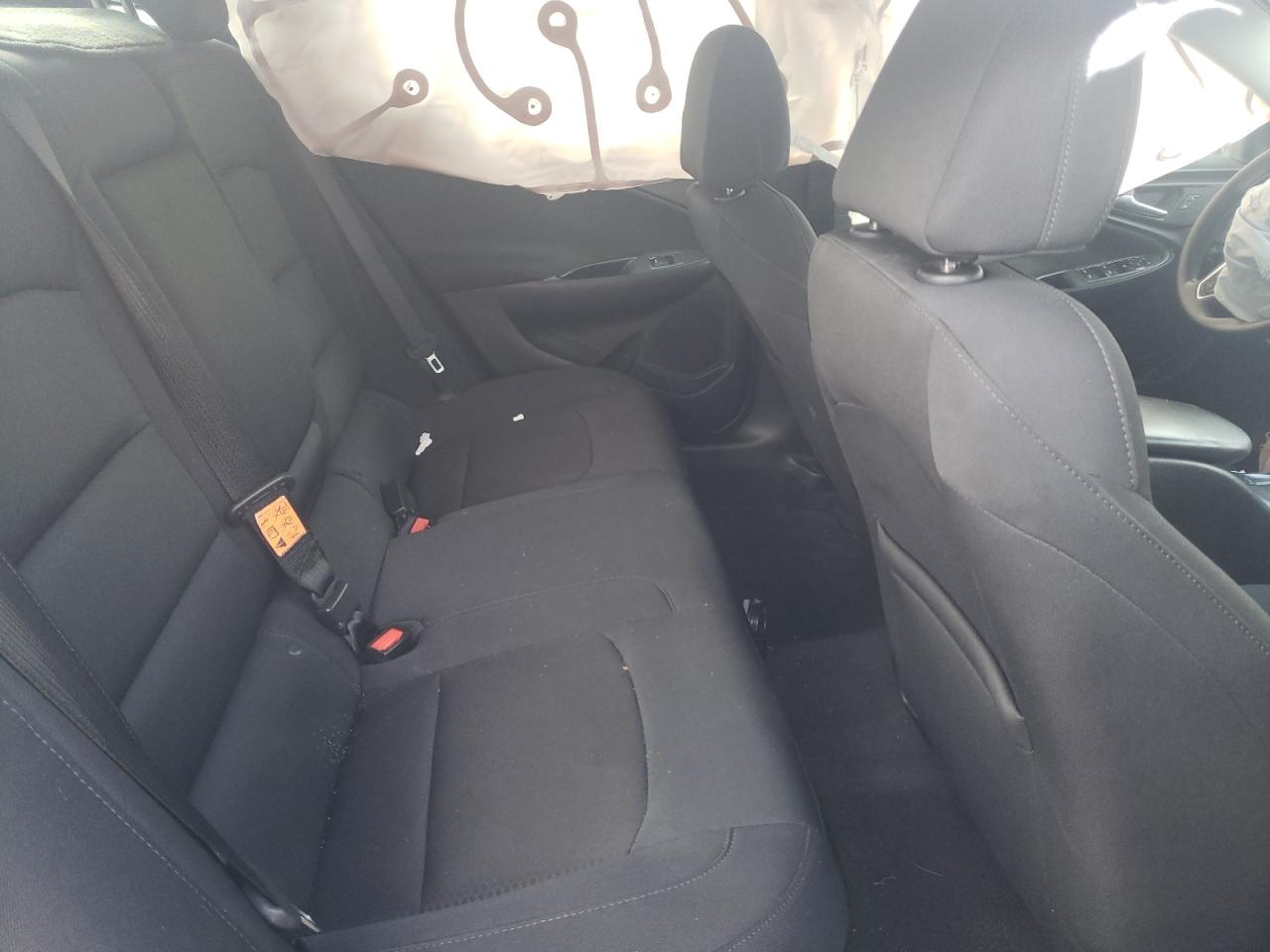 Photo 6 from auction – 2017 CHEVROLET MALIBUE with VIN 1G1ZB5ST2HF154586