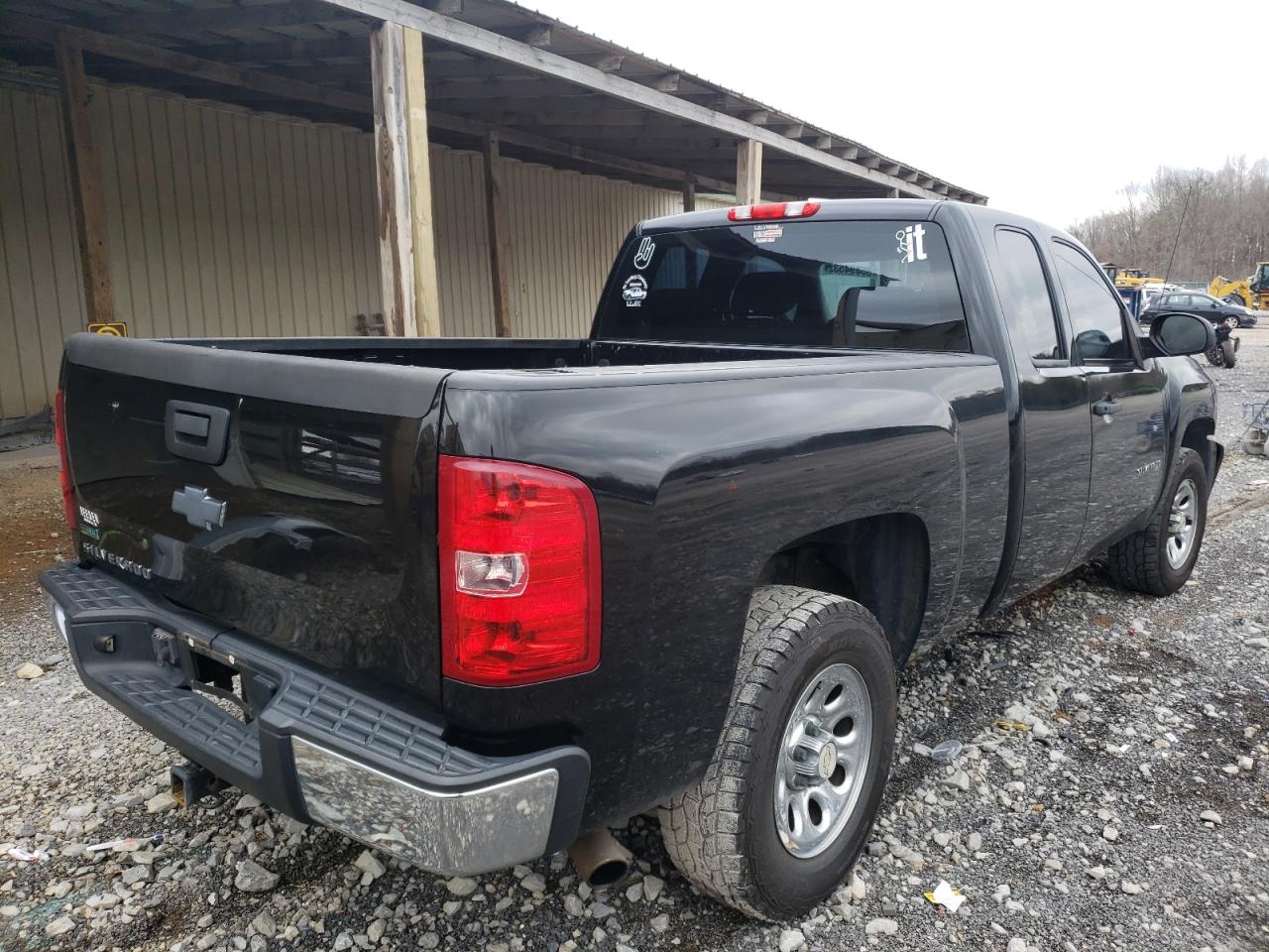 Photo 4 from auction – 2011 CHEVROLET SILVERADO with VIN 1GCRKPEA4BZ415669