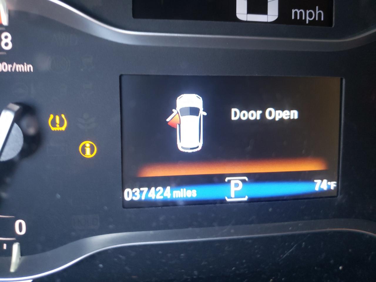 Foto 8 de la subasta – 2018 HONDA PILOT EX con VIN 5FNYF5H38JB020108