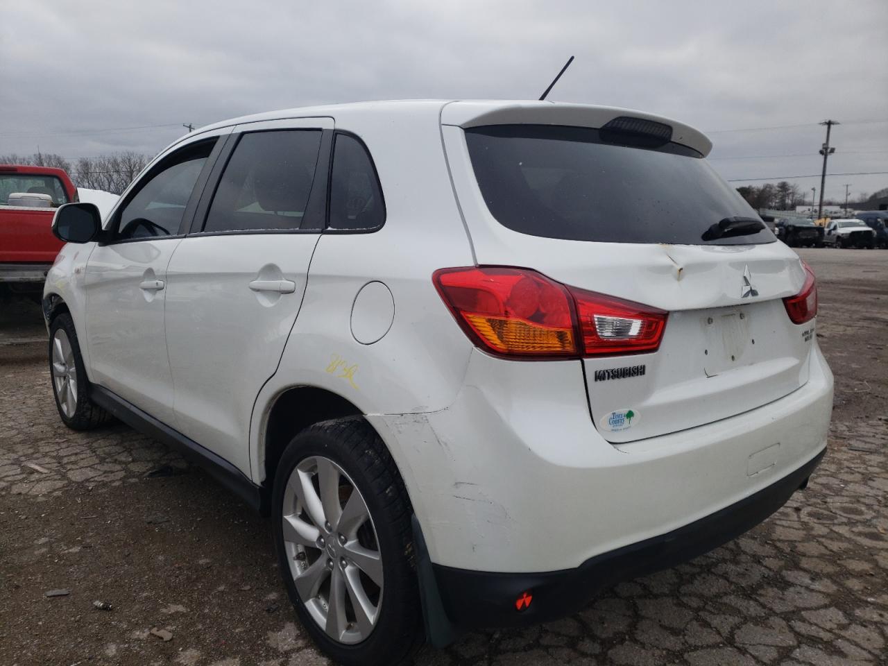 Photo 3 from auction – 2014 MITSUBISHI OUTLANDER with VIN 4A4AP3AU3EE027053