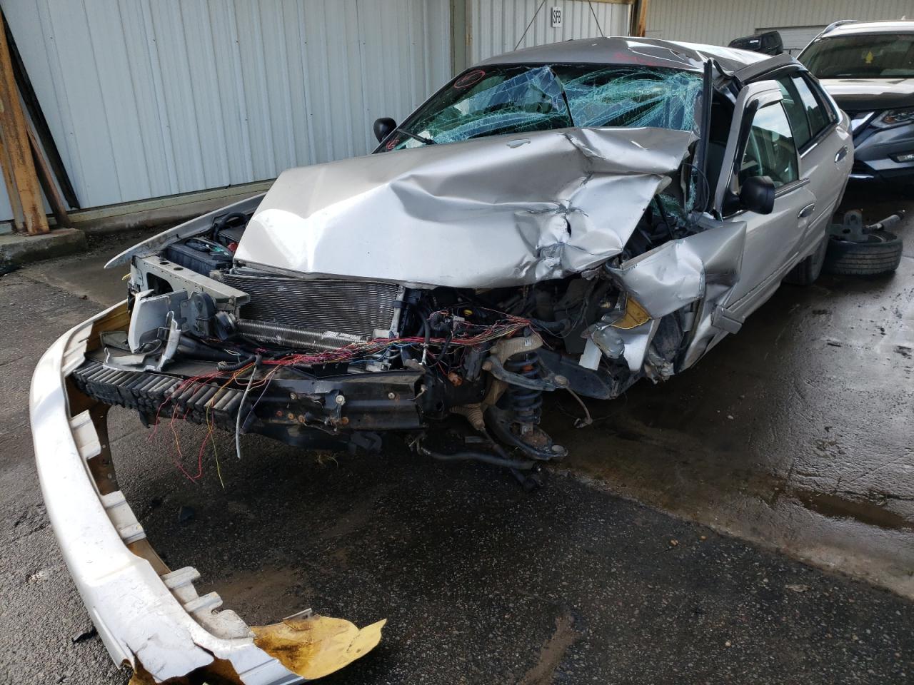 Photo 9 from auction – 2008 FORD CROWN VICT with VIN 2FAFP71V88X108717