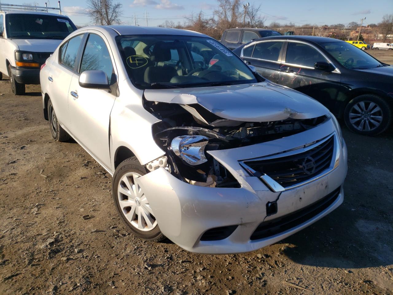NISSAN VERSA S 2013 with VIN 3N1CN7AP8DL872490 - Photo from auction