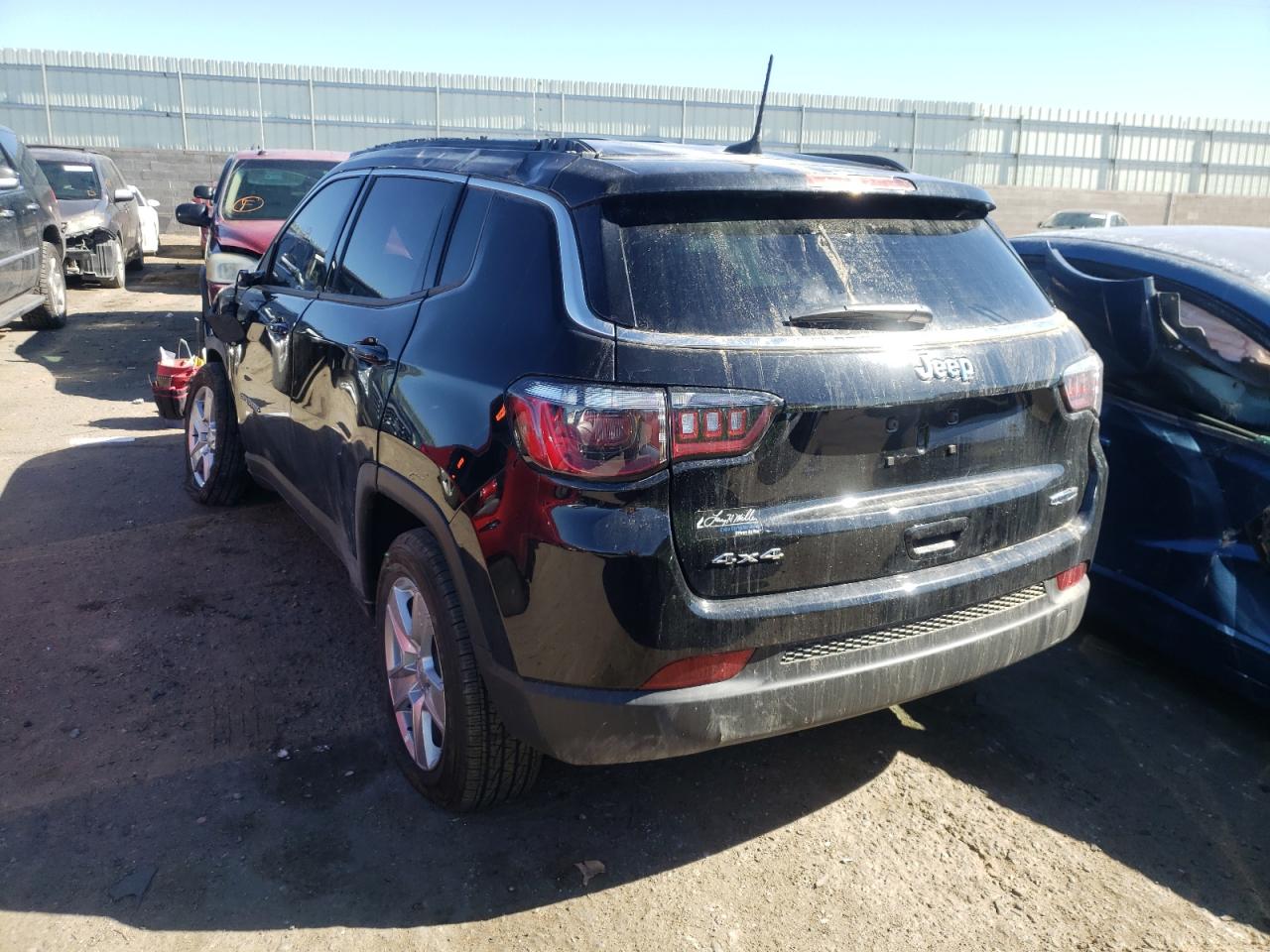 Photo 3 from auction – 2022 JEEP COMPASS LA with VIN 3C4NJDBB1NT106010