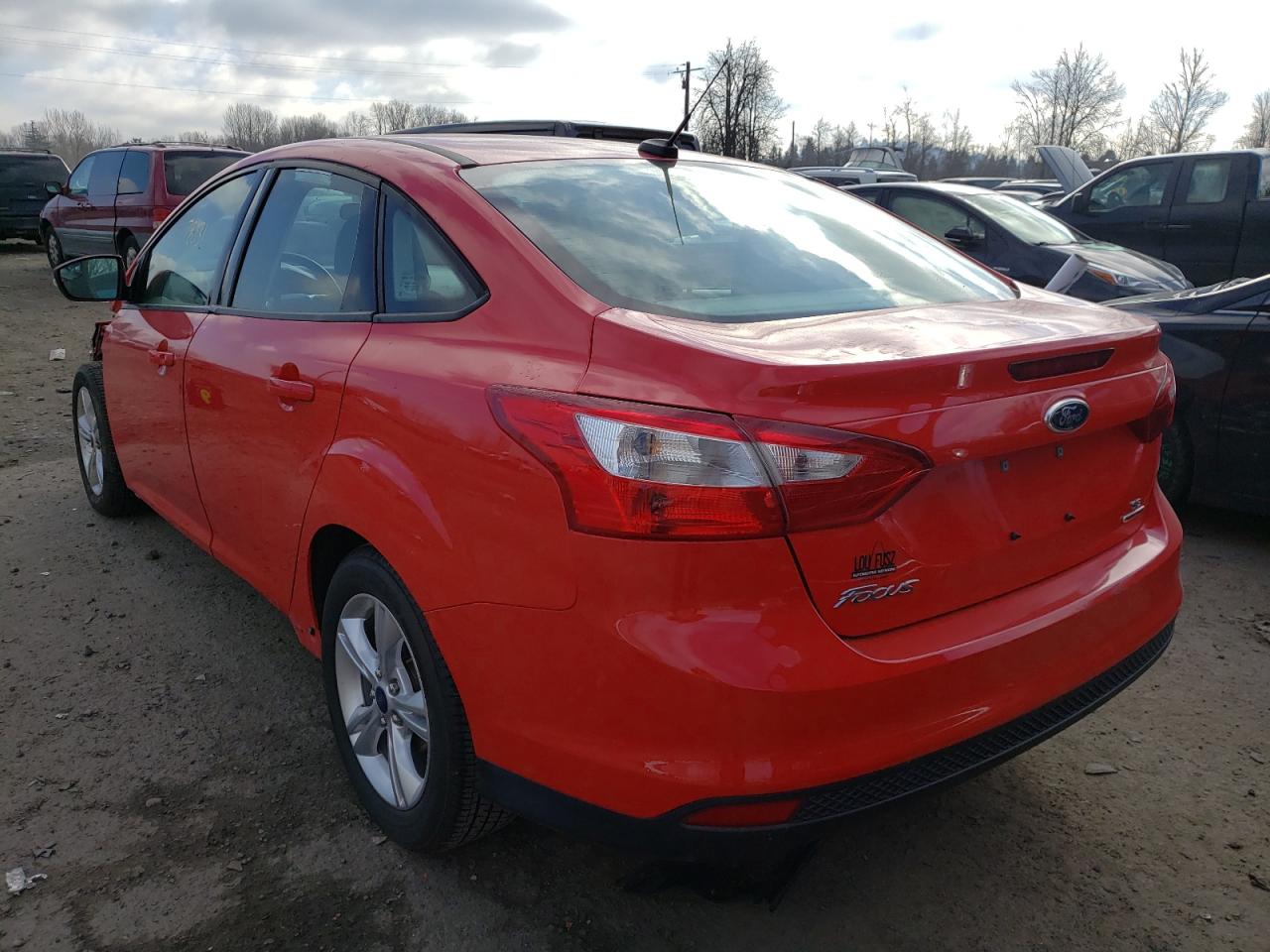 Photo 3 from auction – 2014 FORD FOCUS SE with VIN 1FADP3F26EL265850