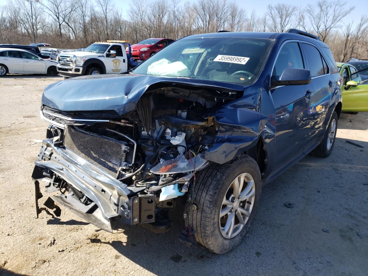 Photo 2 from auction – 2017 CHEVROLET EQUINOX LT with VIN 2GNFLFE36H6130995