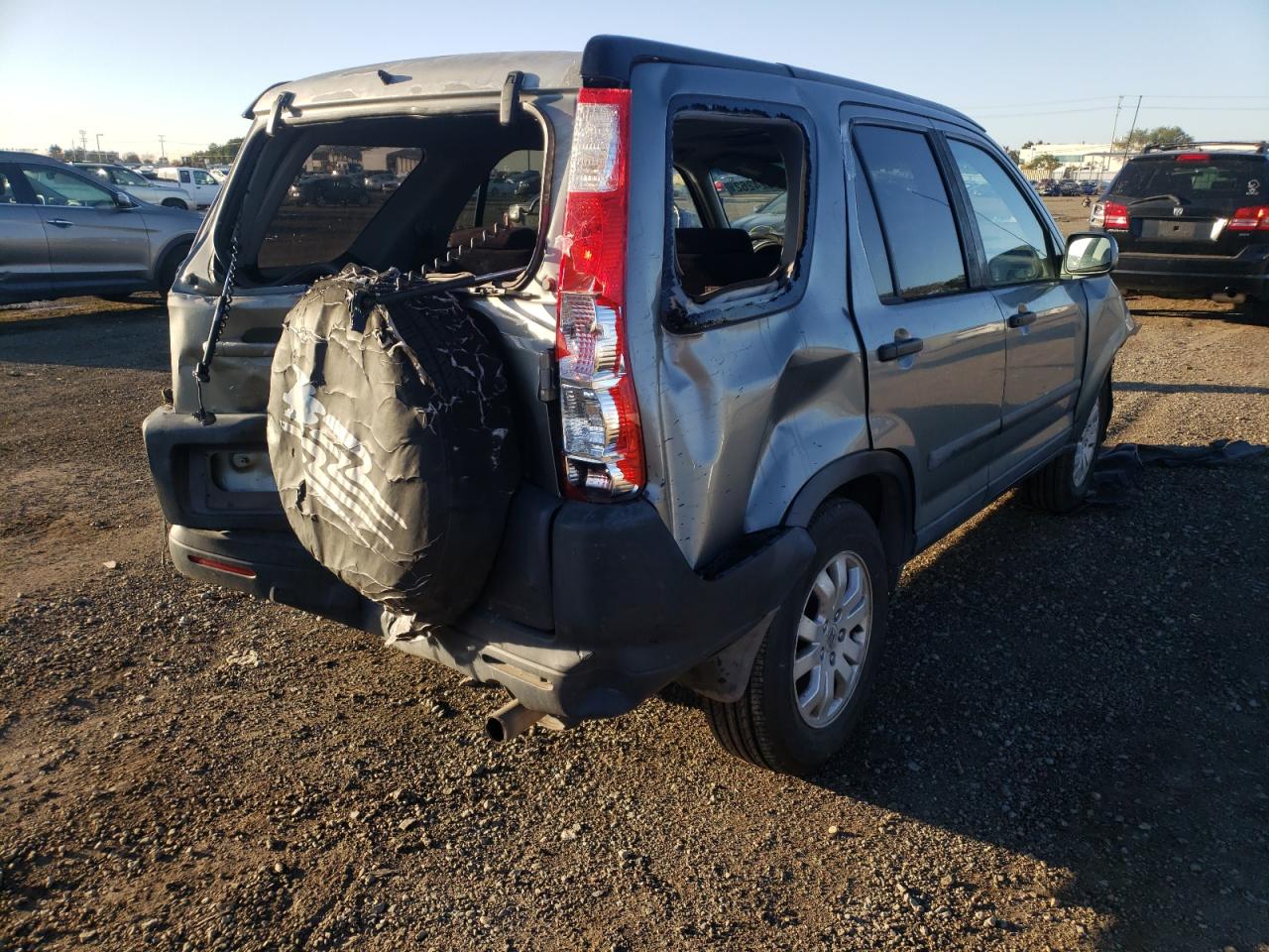 Photo 4 from auction – 2005 HONDA CR-V EX with VIN SHSRD78885U318304