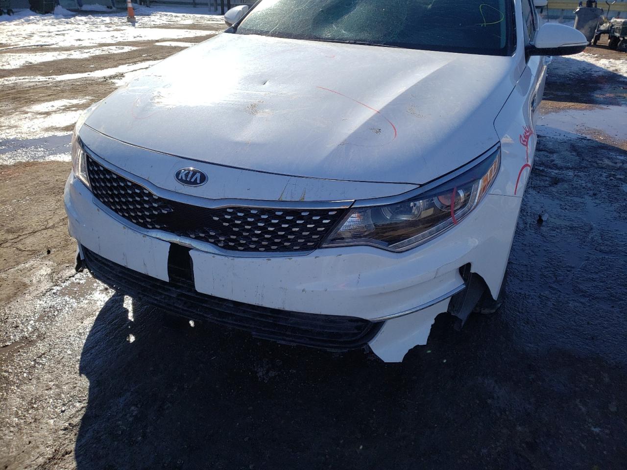 Photo 9 from auction – 2018 KIA OPTIMA EX with VIN 5XXGU4L33JG205134