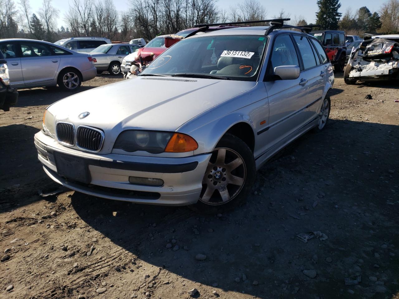 Photo 2 from auction – 2000 BMW 323I with VIN WBAAR3342YJM01028