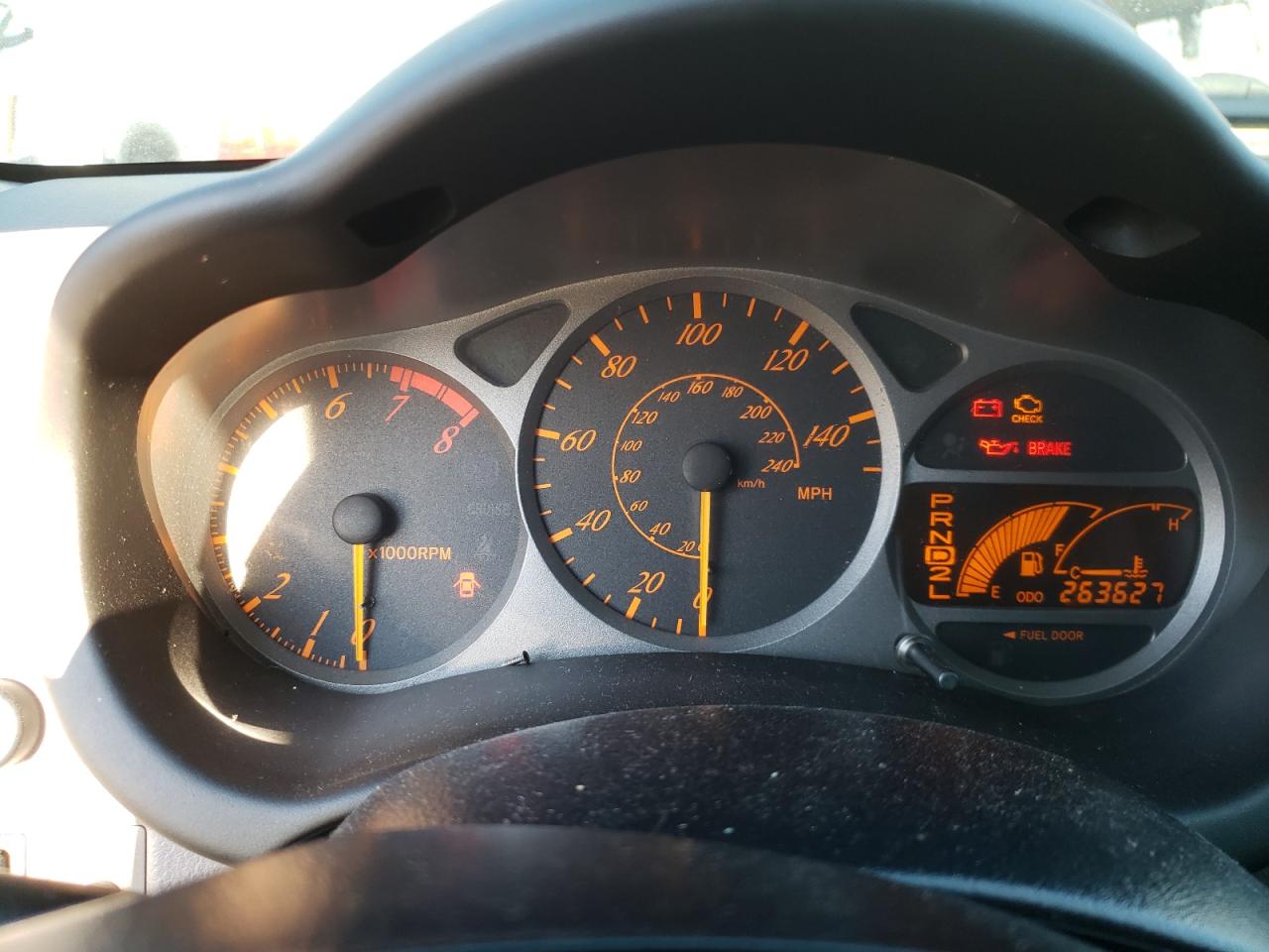 Photo 8 from auction – 2000 TOYOTA CELICA GT with VIN JTDDR32T0Y0032216