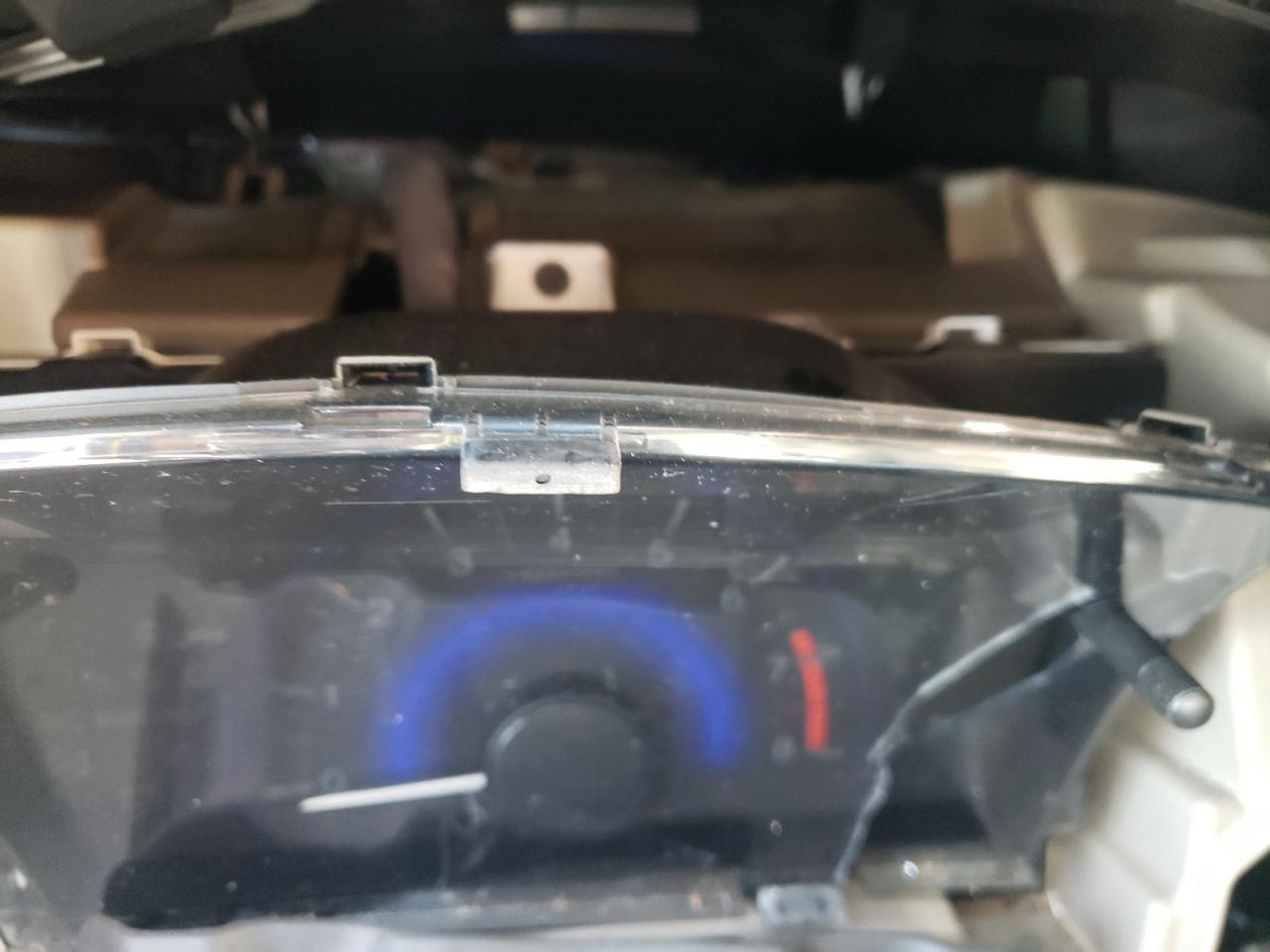 Photo 8 from auction – 2015 HONDA CIVIC LX with VIN 19XFB2F54FE018391