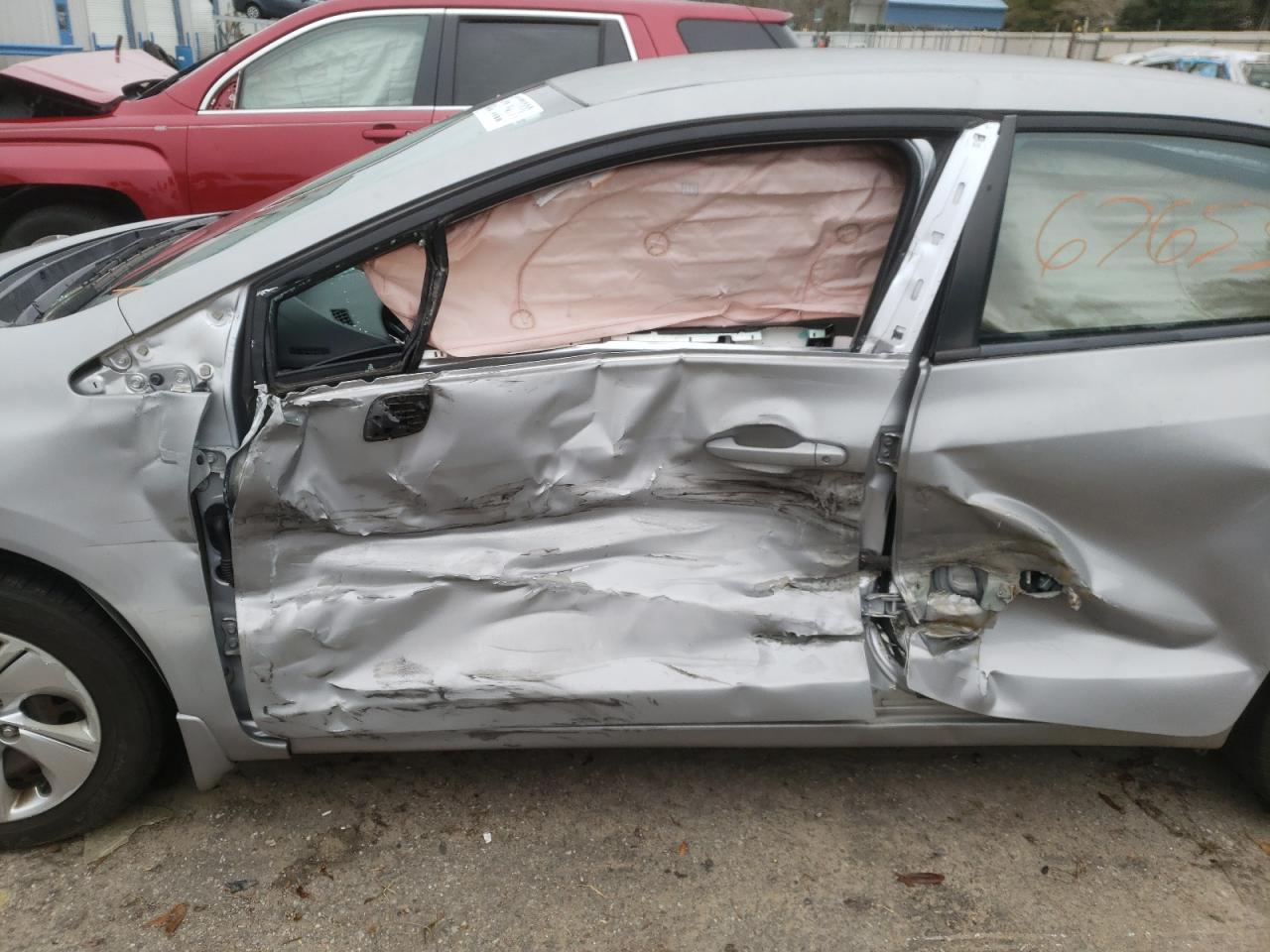 Photo 10 from auction – 2014 HONDA CIVIC LX with VIN 19XFB2F59EE020183