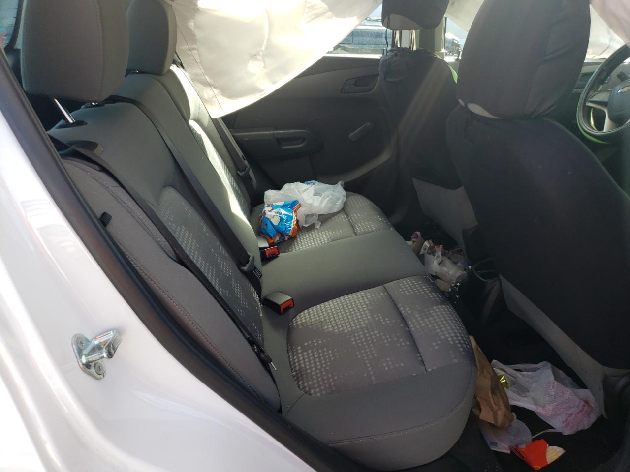 Photo 6 from auction – 2016 CHEVROLET SONIC LS with VIN 1G1JA6SH8G4175289