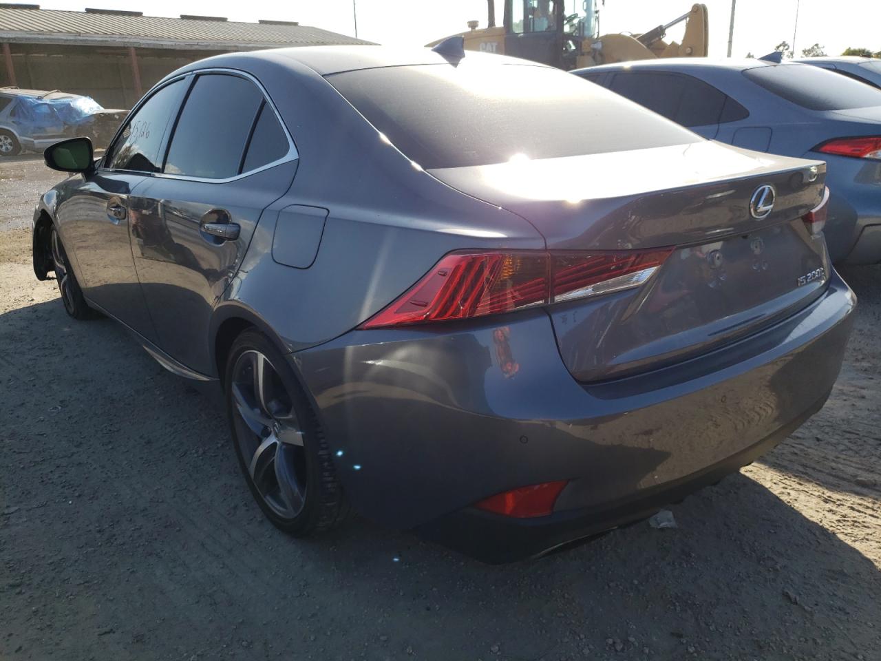 Photo 3 from auction – 2017 LEXUS IS 200T with VIN JTHBA1D20H5055178