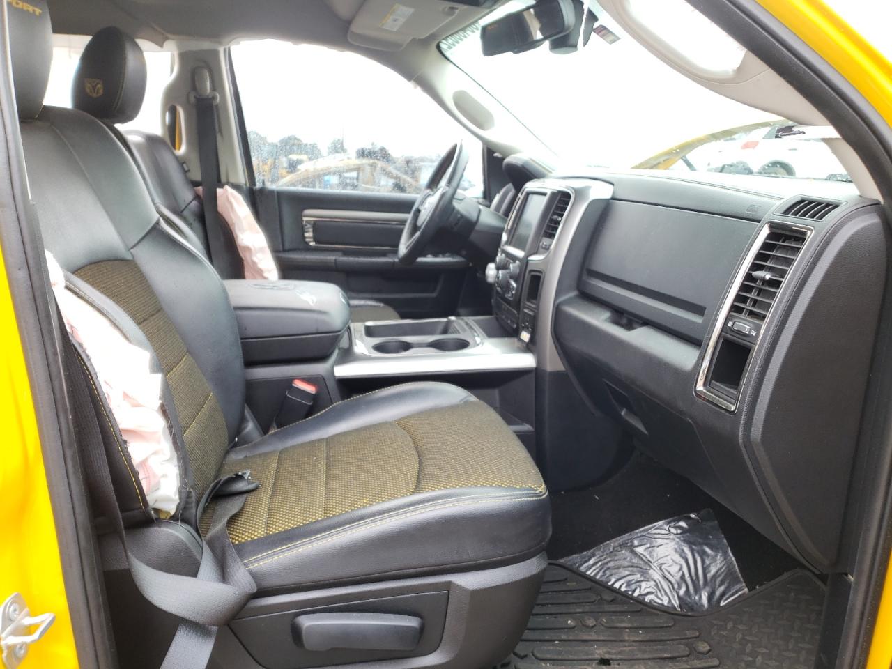 Photo 5 from auction – 2016 RAM 1500 SPORT with VIN 1C6RR6MT1GS332541