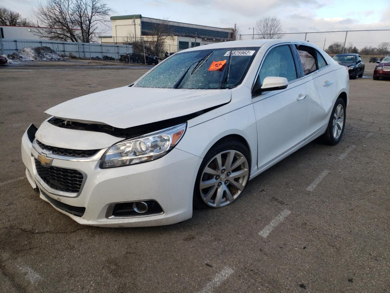 Photo 2 from auction – 2016 CHEVROLET MALIBU LIM with VIN 1G11E5SA4GF151819