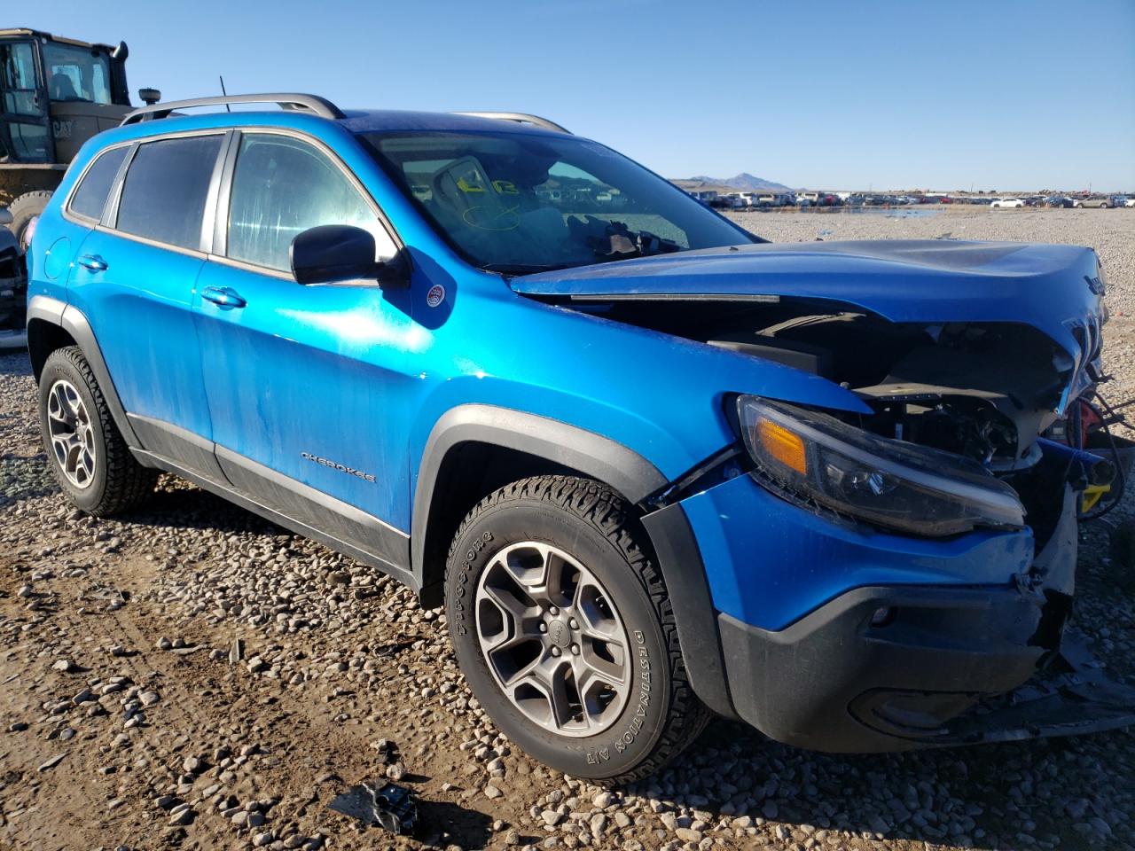 JEEP CHEROKEE T 2020 with VIN 1C4PJMBX2LD612887 - Photo from auction