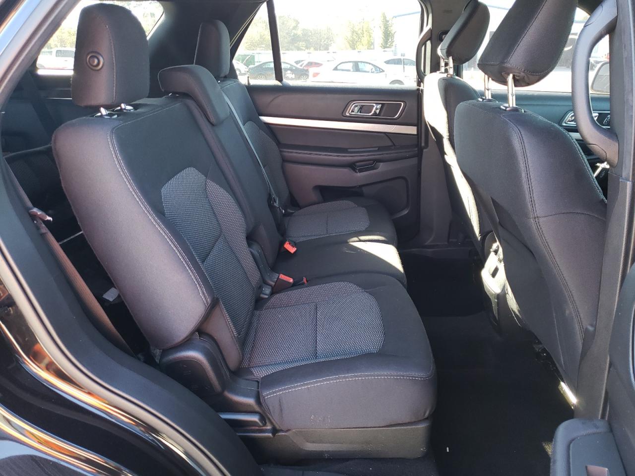 Photo 6 from auction – 2019 FORD EXPLORER X with VIN 1FM5K8D80KGA27056
