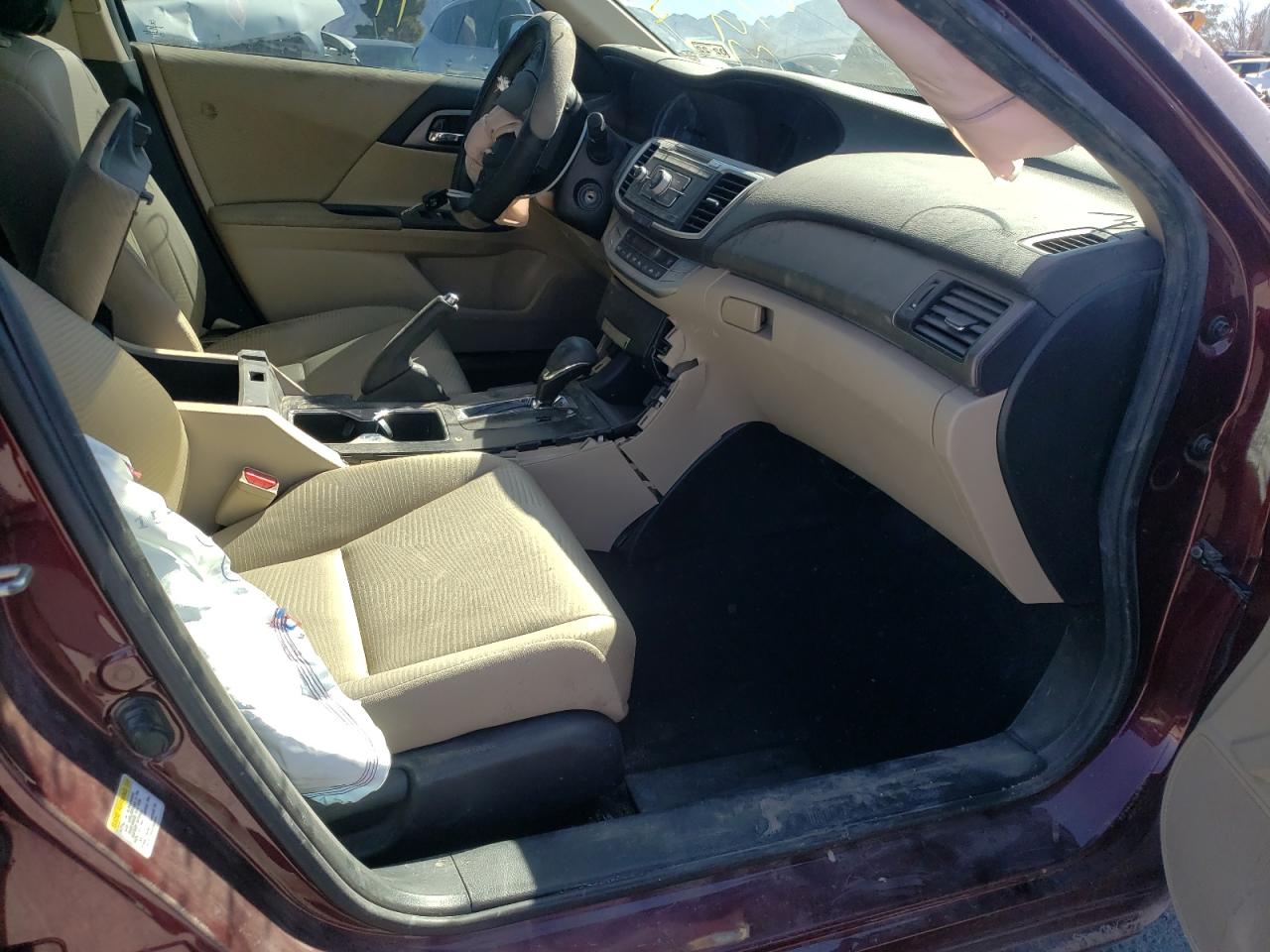 Photo 5 from auction – 2014 HONDA ACCORD LX with VIN 1HGCR2F35EA220253