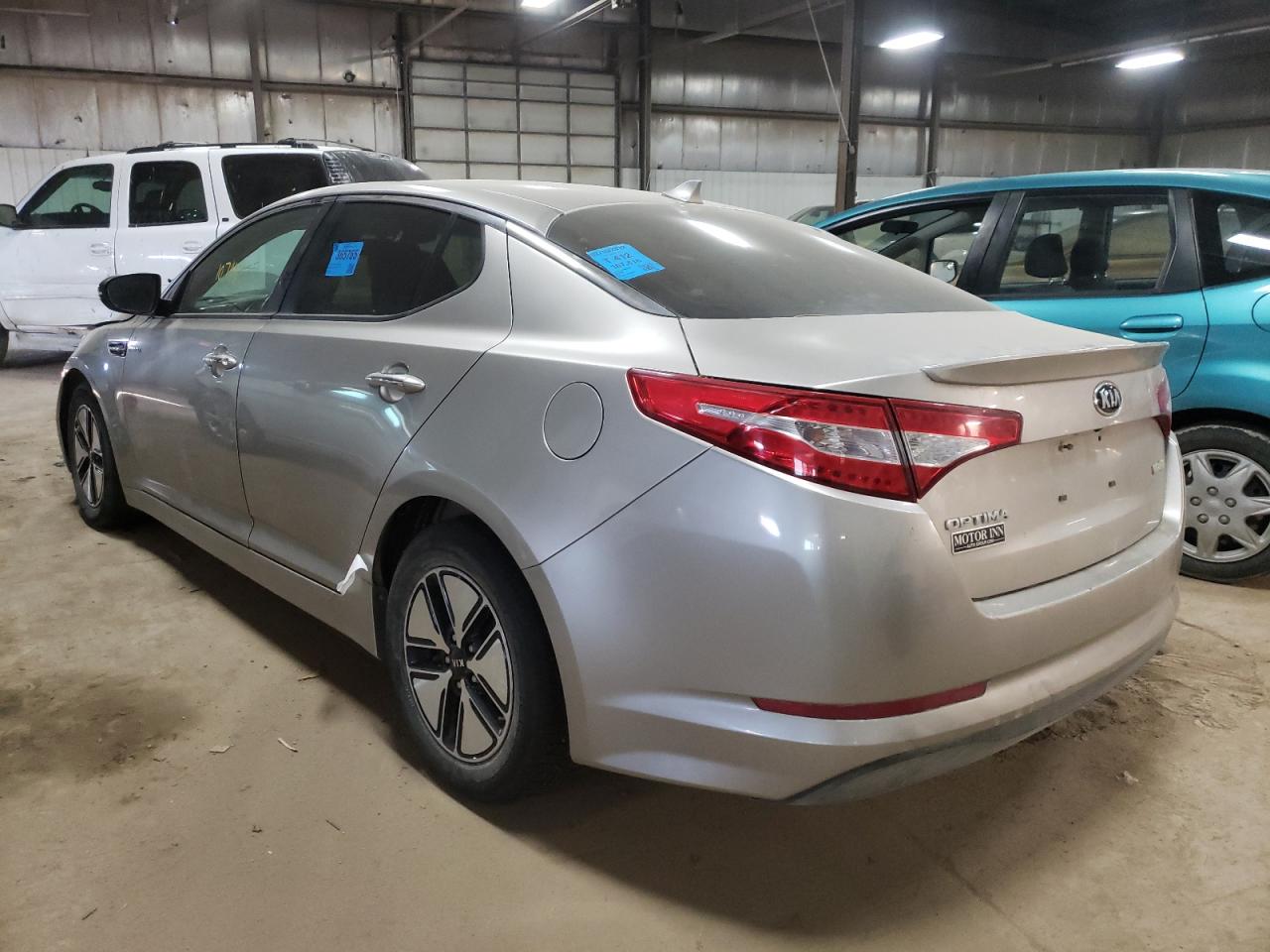 Photo 3 from auction – 2013 KIA OPTIMA HYB with VIN KNAGM4AD7D5053361