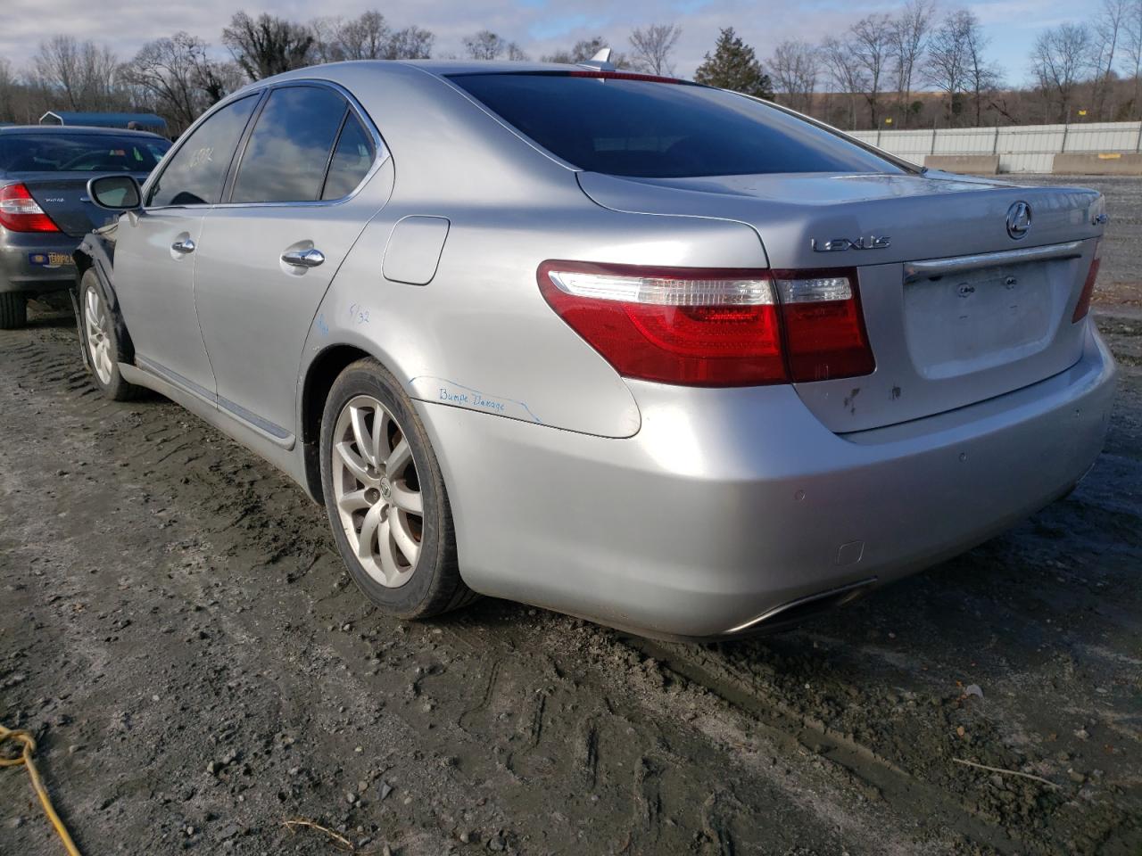 Photo 3 from auction – 2007 LEXUS LS 460 with VIN JTHBL46F675013205