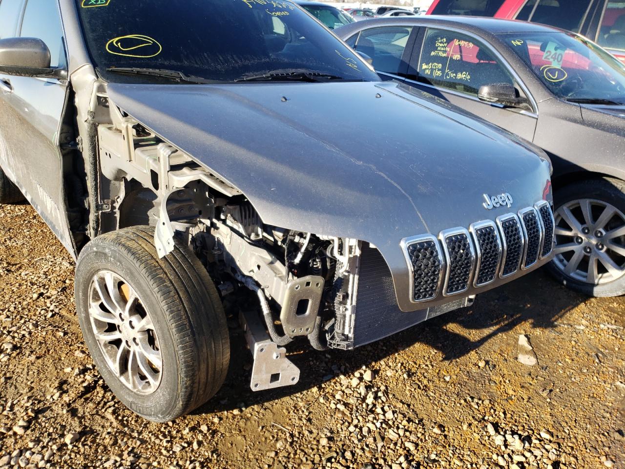 Photo 9 from auction – 2019 JEEP CHEROKEE L with VIN 1C4PJMLBXKD139788