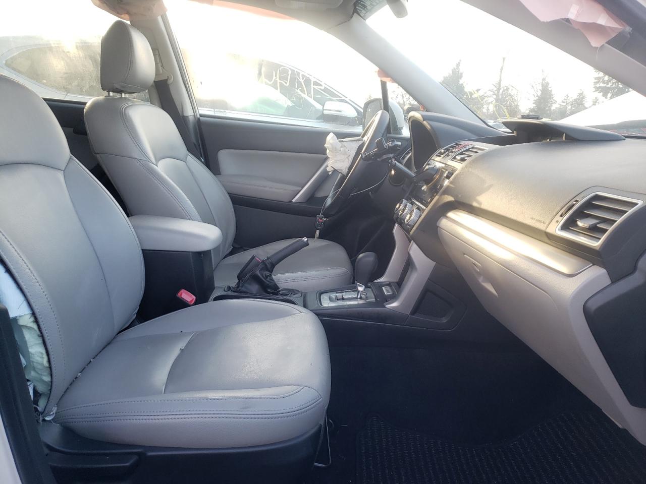 Photo 5 from auction – 2018 SUBARU FORESTER 2 with VIN JF2SJAEC6JH419036