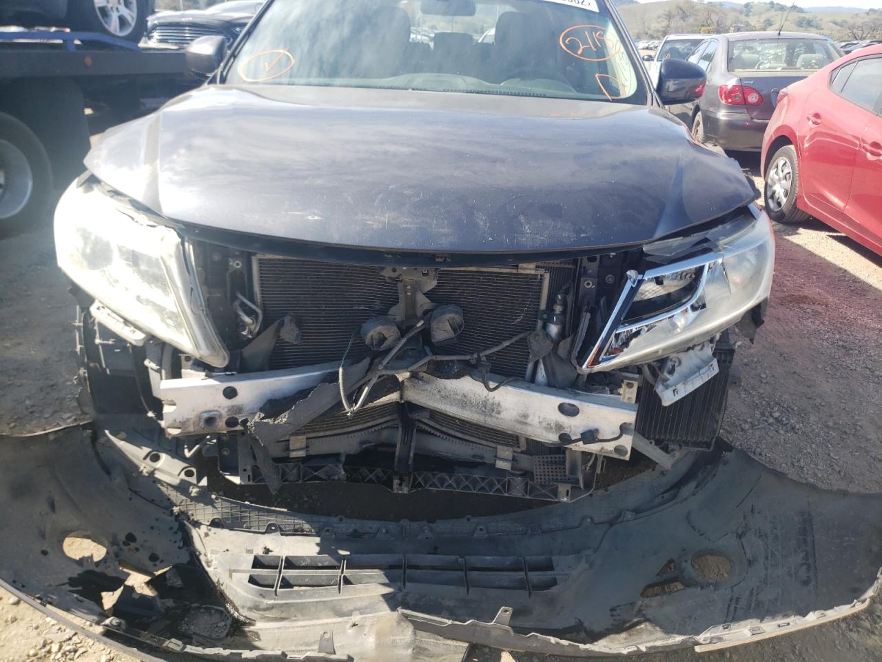 Photo 9 from auction – 2013 NISSAN PATHFINDER with VIN 5N1AR2MM5DC622810