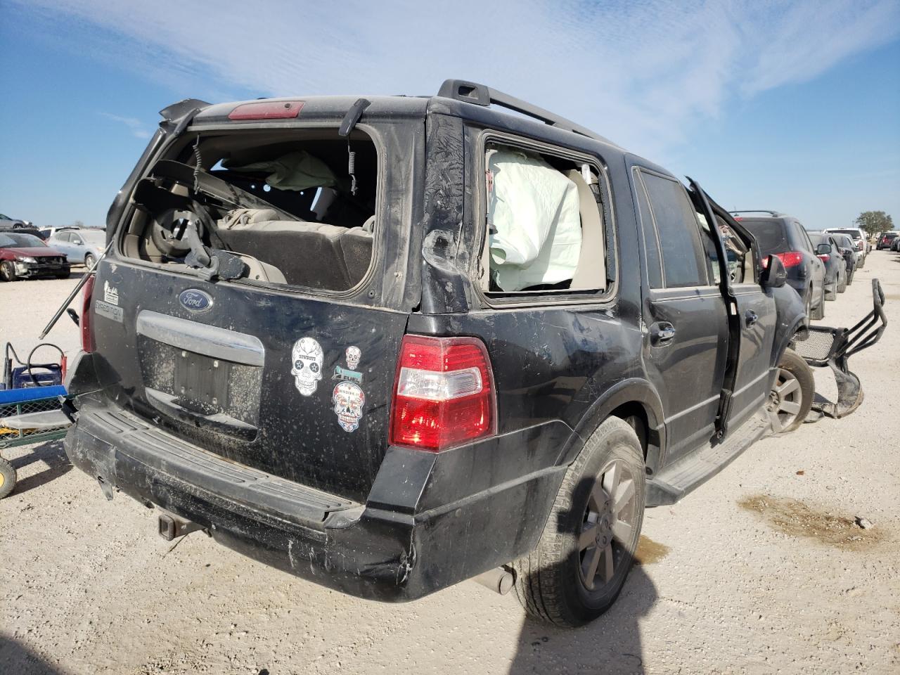 Photo 4 from auction – 2010 FORD EXPEDITION with VIN 1FMJU1F51AEB55125