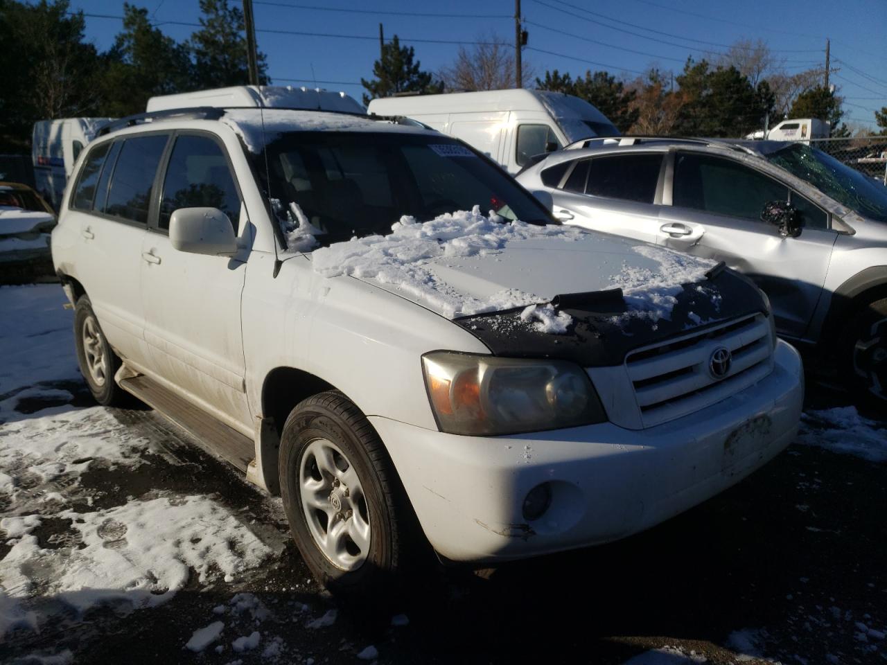 TOYOTA HIGHLANDER 2005 with VIN JTEGD21A350119766 - Photo from auction