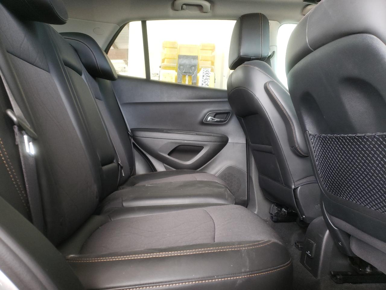 Photo 16 from auction – 2020 CHEVROLET TRAX 1LT with VIN 3GNCJLSB9LL320863
