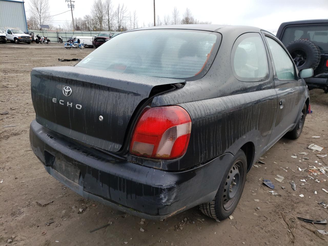 Photo 4 from auction – 2002 TOYOTA ECHO with VIN JTDAT123720257359