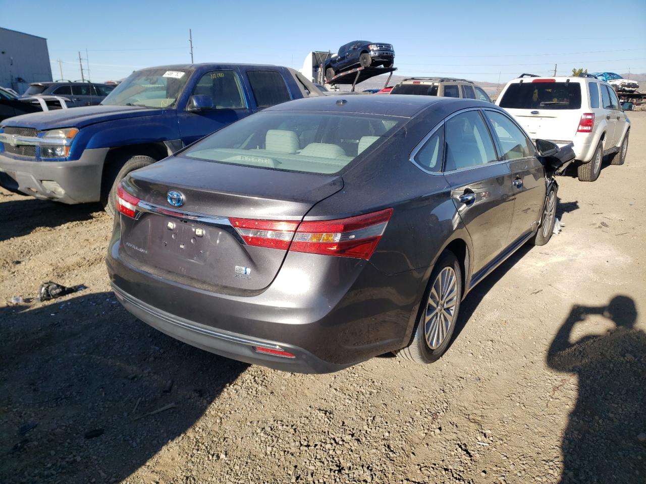 Photo 4 from auction – 2014 TOYOTA AVALON HYB with VIN 4T1BD1EB8EU021199