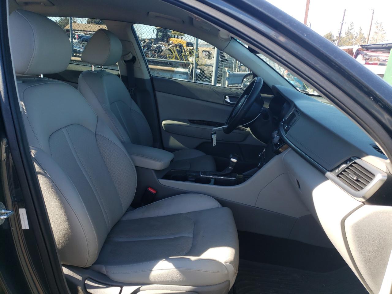 صورة رقم 5 من المزاد - 2016 KIA OPTIMA EX مع VIN 5XXGU4L35GG119591