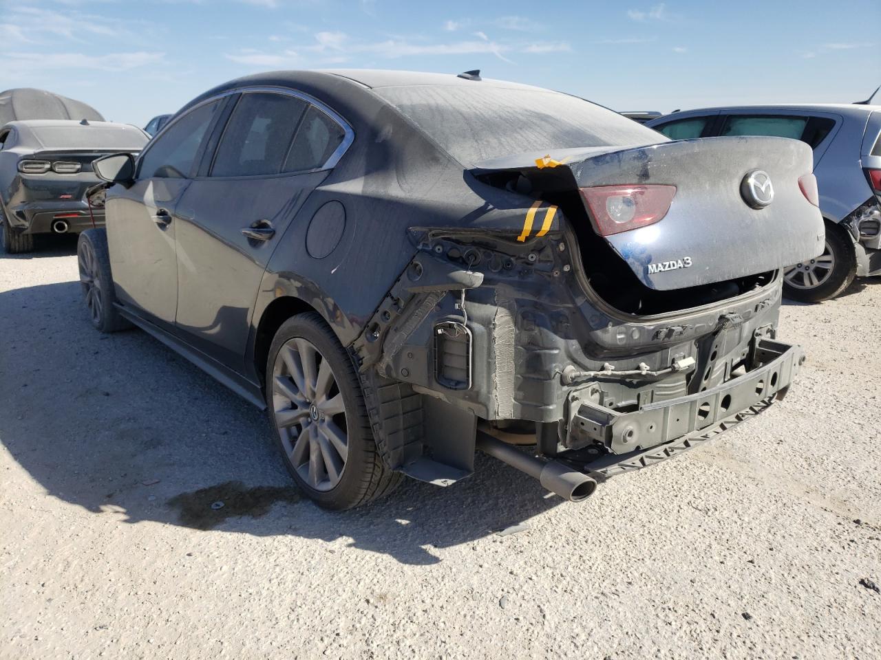 Photo 3 from auction – 2020 MAZDA 3 PREFERRE with VIN 3MZBPADL8LM135899